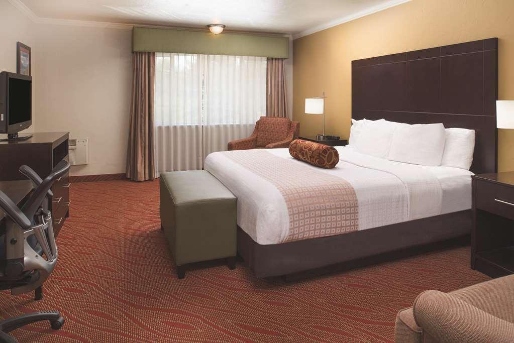 Best Western Plus Parkway Inn Wilsonville Eksteriør bilde
