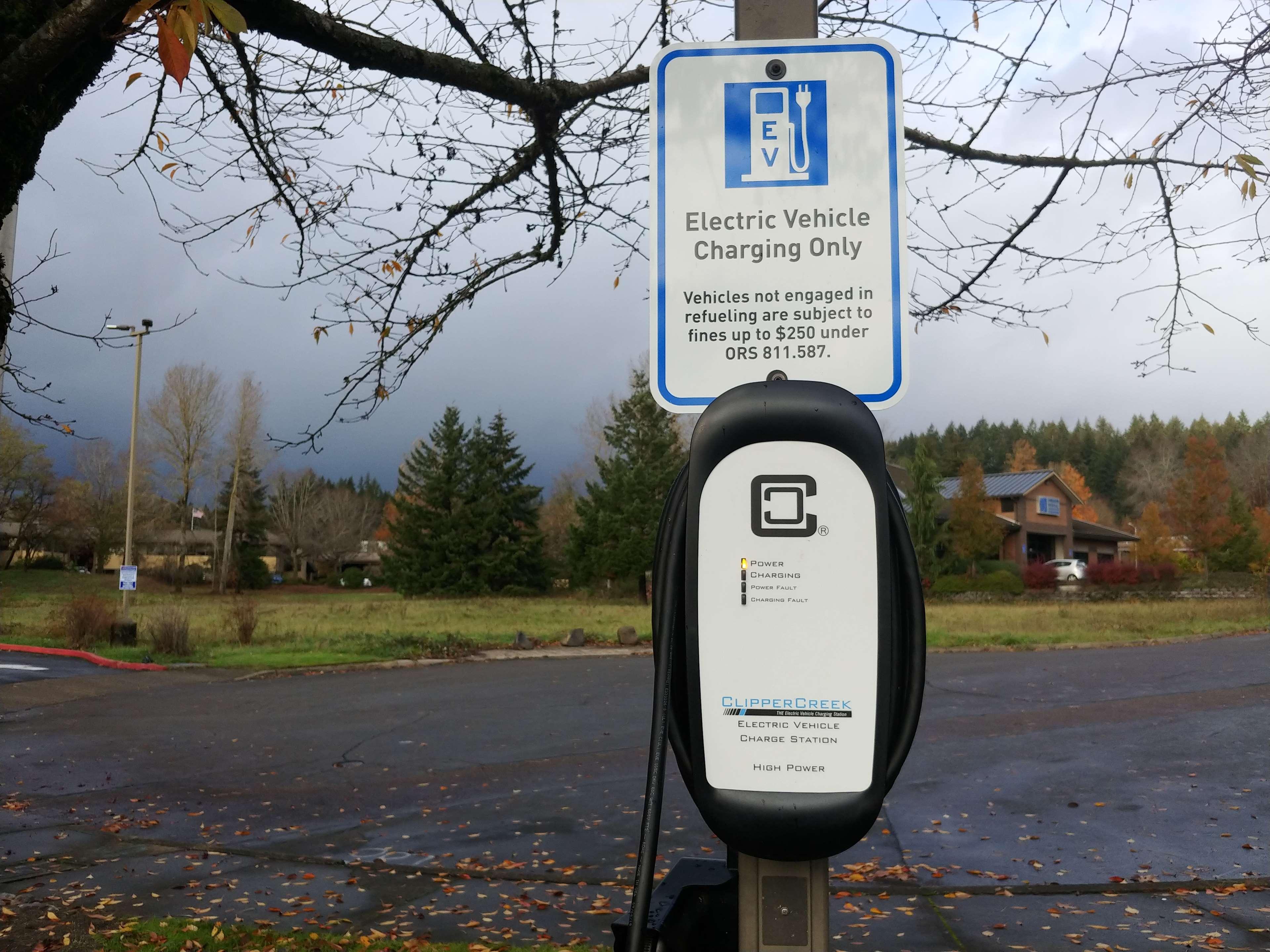 Best Western Plus Parkway Inn Wilsonville Eksteriør bilde